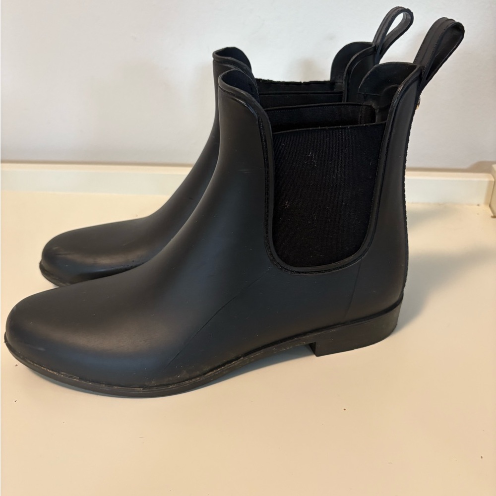 Black Ankle Rain Boots